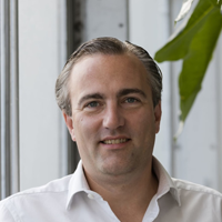 Legian-Sana-Robert-Pennings